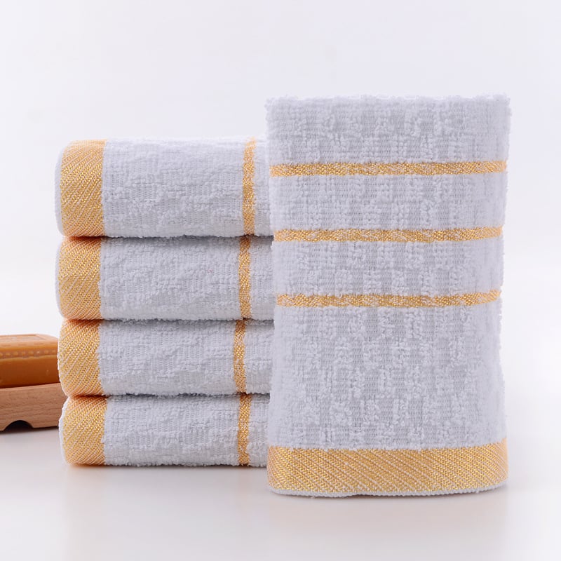 Bijeli pamučni ručnik s jacquard uzorkom ananasa, sjajan saten efekt, zlatna i siva rubna obruba, za kupanje, hotele i smještaj, s izvezenim logotipom