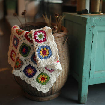 Χειροποίητη βελονοπλεκτή κουβέρτα με μοτίβο δαντέλας μαργαρίτας, ακρυλικό, 300–499 g, μοτίβο λουλουδιών, αγροτικό στυλ, χειμώνας