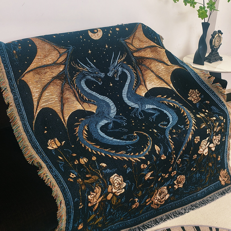 Goblen deka s resicama, ručno tkana, pravokutnog oblika, crtež likova