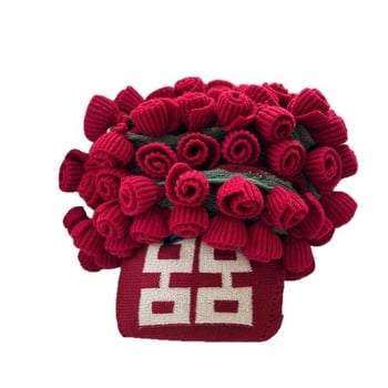 Kötött takaró kettős boldogság rózsa csokor motívummal esküvőre és eljegyzésre; sál-stílusú takaró; modern minimalista dizájn