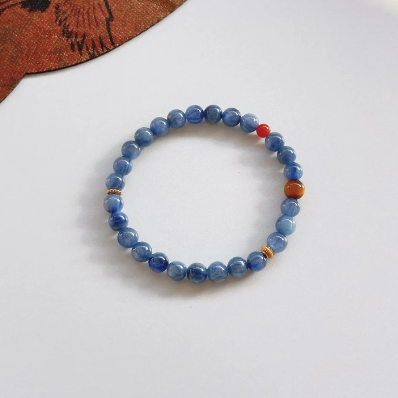 Karkötő | Természetes kő, kézzel készített, egyszerű stílus, nőies geometriai forma | Nyár 2025