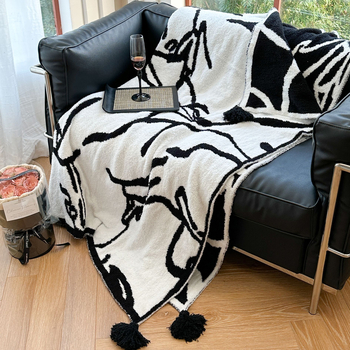 Geometriai mintás Nordic takaró, 1000–1499 g, kevert rostok, testreszabható