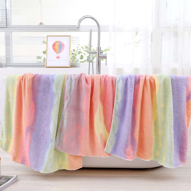 Koralni fleece ručnik za kupanje, 400–500 g, 32s pređa, završni rub šivenje (Kategorija: ručnik za kupanje/plažni ručnik)