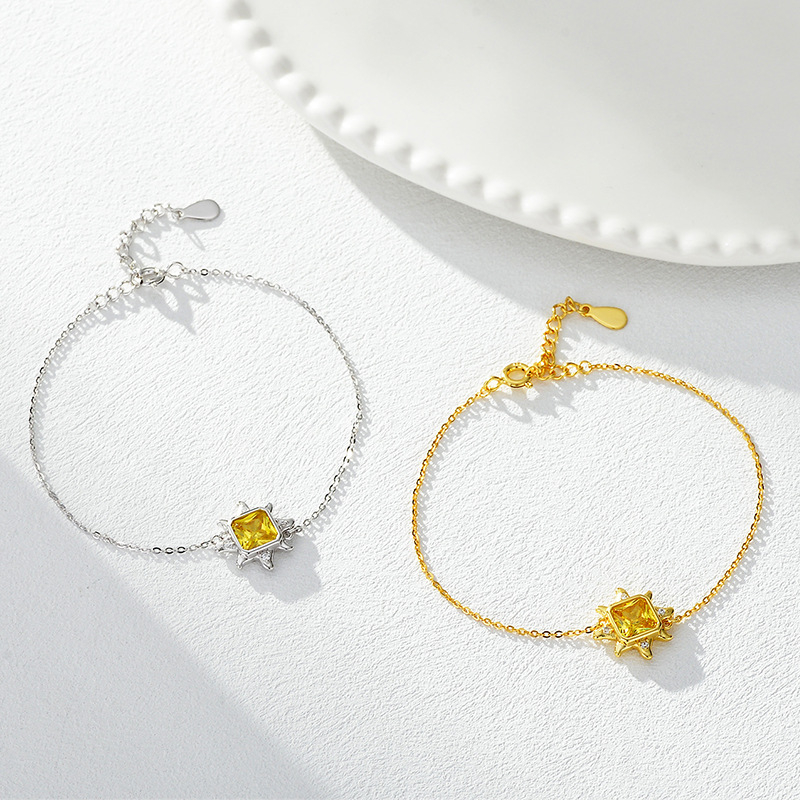 Brățară cu floarea-soarelui – argint 925, zirconiu, placare electrolitică, design de nișă pentru femei