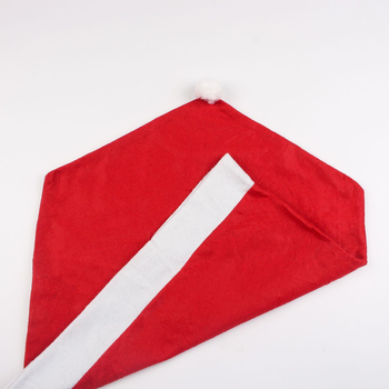 Karácsonyi sapkás szék hátulfedő – nemszövött anyag, univerzális illeszkedés, nappali és étkező dekoráció