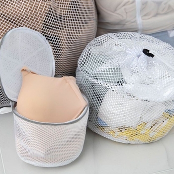 Mazgāšanas mašīnai paredzēta veļas soma – aizsargājoša sieta žāvēšanas maisiņš delikātiem apģērbiem un zeķēm; Mūsdienīgs vienkāršs stils; Materiāls: Cits; Zīmols: Cits; Produkta izlaišanas datums: 2025