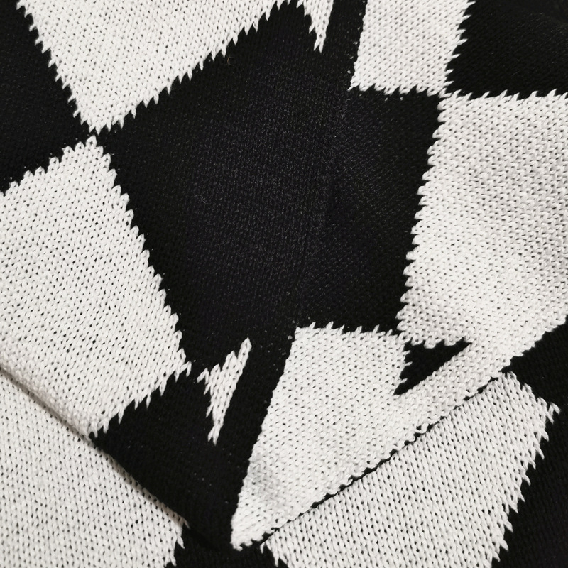 Покривка за маса с ресни, памучна каре шарка, модерен стил