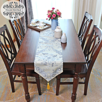 Zastavica za stol – satenski žakard, 100% poliester, Marka Yu Luo, Uzorak: Drugo