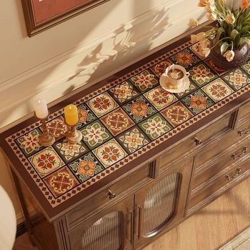 Față de masă din piele PU, impermeabilă, rezistentă la praf și la ulei, cu izolație anti-arzare; formă dreptunghiulară; model cu animale desen animate; stil modern și simplu.