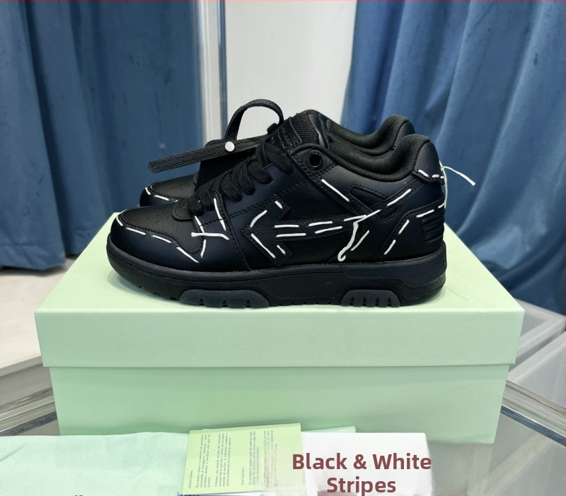 Sportiniai bateliai su viršutine dalimi iš natūralios odos, apvali nosis, 3–5 cm kulno aukštis, guminė padas, kvėpuojančios.