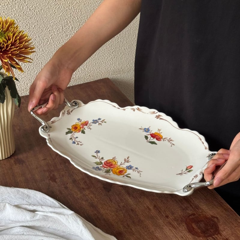 Κεραμική τετράγωνη πιατέλα με φλοράλ μοτίβο, ρετρό στυλ, κατάλληλη για φούρνο μικροκυμάτων.