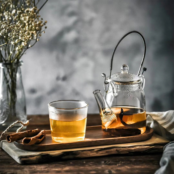 Δίσκος από ξύλο Ακακίας, Ακανόνιστο σχήμα, Μοντέρνο μινιμαλιστικό στυλ, Επιφάνεια τελειωμένη με το χέρι, Τυπωμένο λογότυπο