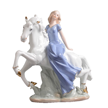 Porcelánová západná jezdecká figúrka – dievča na koni, svadobný dar