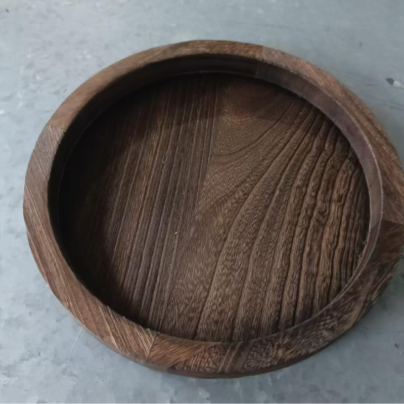 Κύκλικος δίσκος από μασίφ ξύλο – χαραγμένη επιφάνεια, δυνατή προσαρμογή, μοντέρνο στυλ