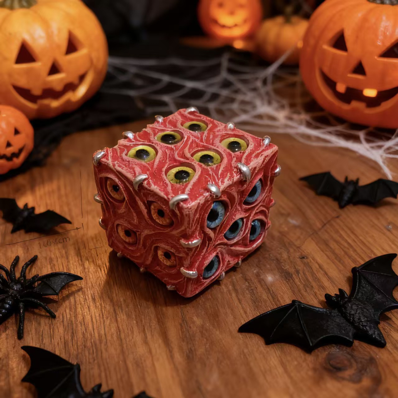 Eye of Destiny Dice – modern gyanta horror dísz bárhoz (Wu)