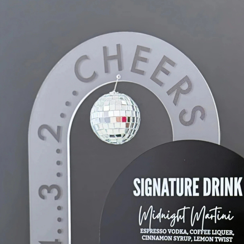 Akril kartica s bar menijem i UV tiskom, prilagodljivo odbrojavanje za Novu godinu, stolna dekoracija (Materijal: akril; Izrada: polu-ručna i polu-mehanička; Kategorija: rekviziti za uređenje prostora)