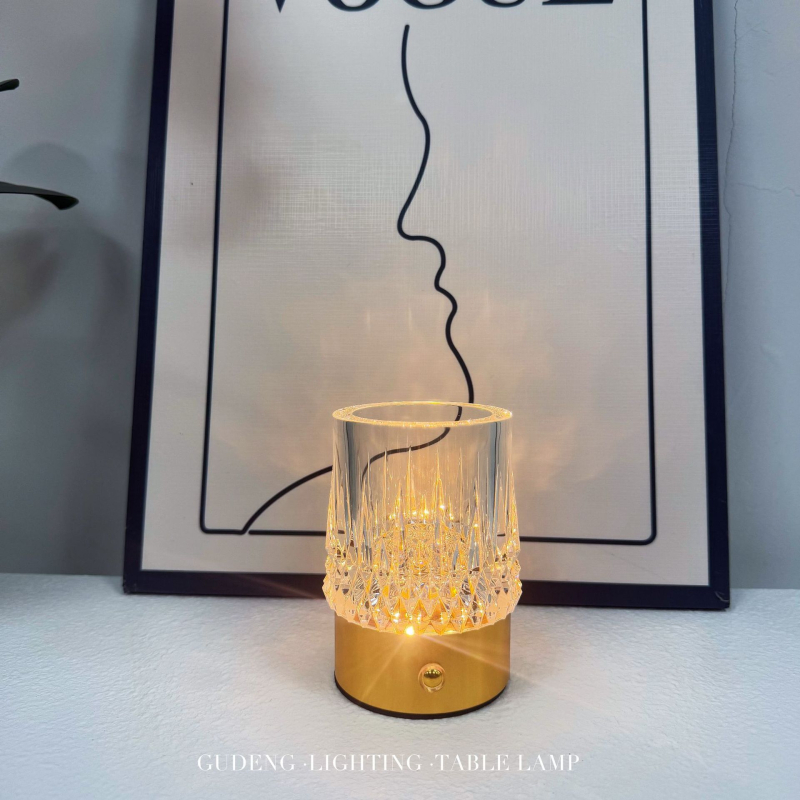 Лампа във форма на кристална ваза, презареждаща се, модерен минимализъм, CE сертифицирана, нощна светлина и амбиентно осветление