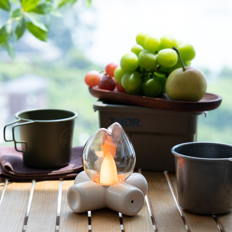 Настолна лампа с огън за атмосфера – ретро стил, марка Runmei, FCC-B сертифициран, орнаменти и амбиентно осветление