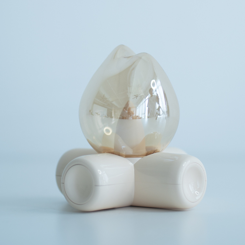 Настолна лампа с огън за атмосфера – ретро стил, марка Runmei, FCC-B сертифициран, орнаменти и амбиентно осветление