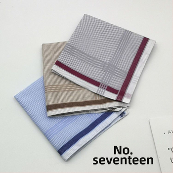 Kišeninė skarelė - klasikinis languotas raštas (Prekės ženklas: Unique; Kategorija: Kišeninė skarelė; Šaltinis: Sandėlyje; Pavasaris 2025)