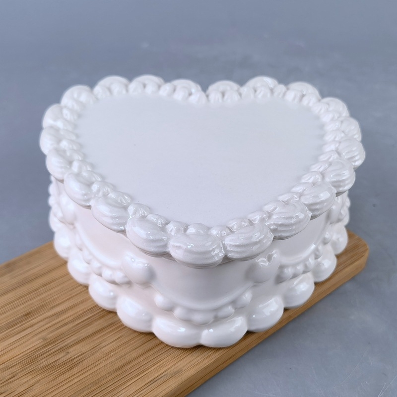 Porcelanska kutija za nakit nordijskog stila za prstene, lančiće i naušnice – elegantno skladištenje i kućna dekoracija