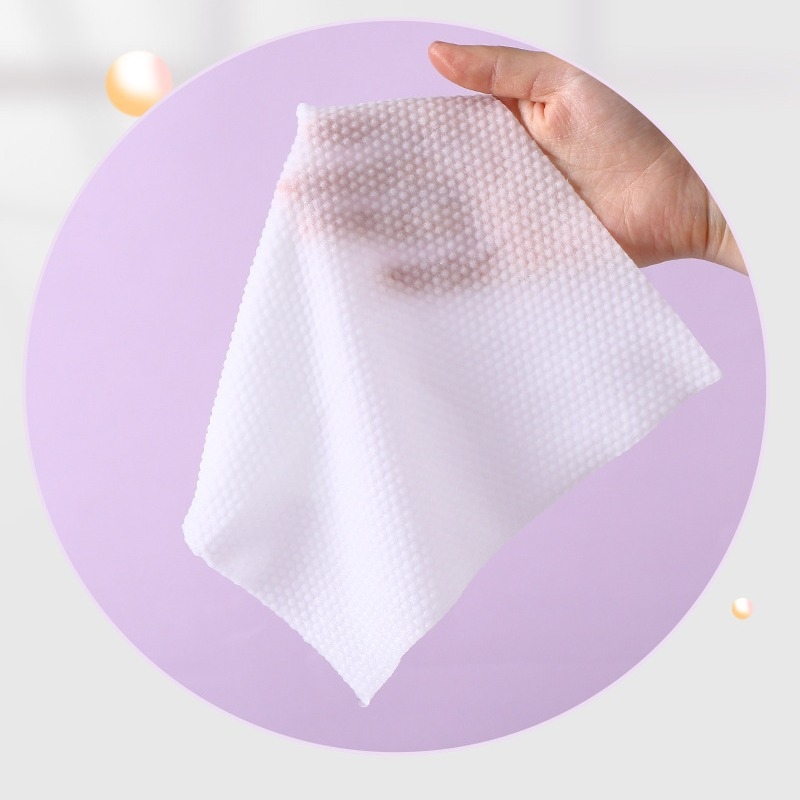 Jednorazová utierka na tvár (Značka: Cotton house; Materiál: Mikrovlákno; Spracovanie: Žiadna personalizácia; Väzba: Jednoduché tkanie)