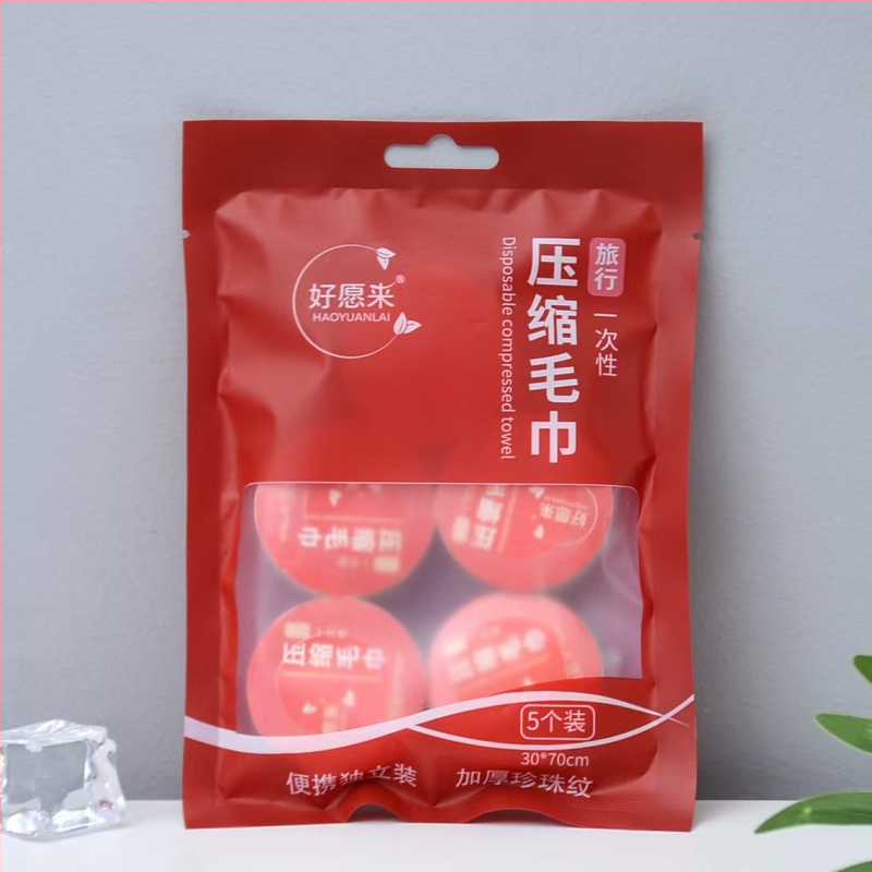 Ühekordselt kasutatav kompaktne näopesurätik reisile, hügieeniline ja nahale sõbralik, paksenenud ja imav, mittekootud materjalist.