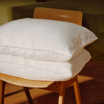 Jastučnica, laneno-pamukova mješavina 55% lan / 45% pamuk, obična tkanina, reaktivno bojanje, moderan minimalistički stil, platno od 30 niti