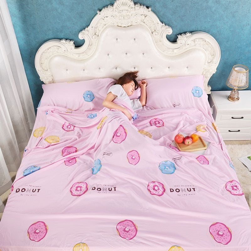 Set sac de dormit cu husă de pilotă | pentru hoteluri și pensiuni | Țesătură: poliester-bumbac; Umplutură: Altă; Grad matern și infantil