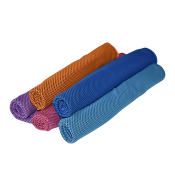 Sportski ručnik – brzo hlađenje, superfinom vlaknom, šav završena rub, apsorpcija 5–10 s, prilagođeni logotip