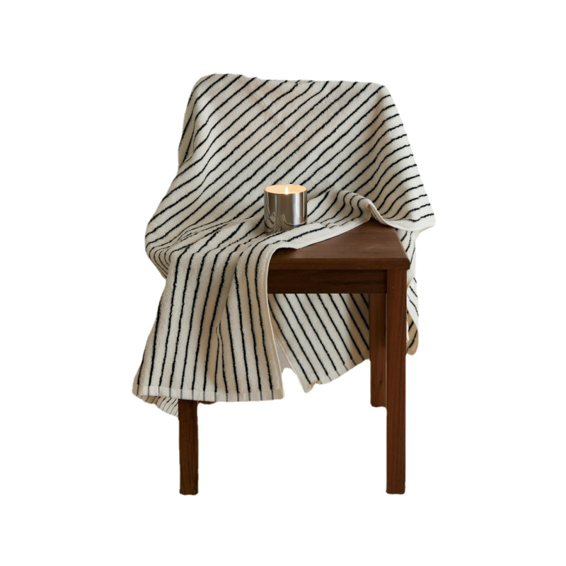 Geometriai mintázatú pamut törölköző-készlet, 32 szál, 100–120 g törölközőnként, tartalmaz fürdő- és arc-törölközőt