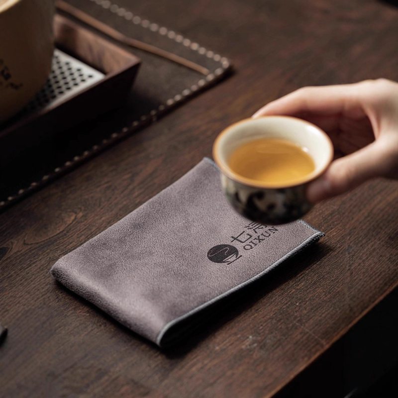 Dvostrano upijajući ručnik za čaj za čajnik i šalice, keramički dodaci u kineskom stilu, marka Xingpin Ceramics, logo otisnut, pakiranje u papirnatu kutiju