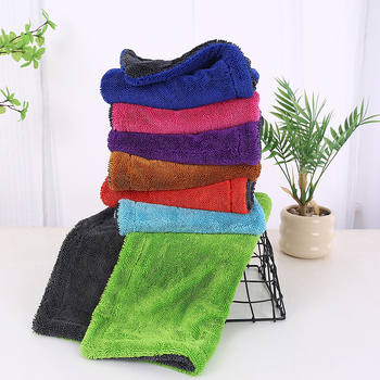 Prosop din microfibră pentru mașină – multifuncțional, absoarbe apa și îndepărtează petele, 1200 g, personalizabil cu logo.