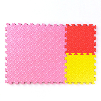 Detská puzzle podlahová matrica z EVA peny, štvorcový tvar, hrúbka 2,5 cm, čistenie vodou, do obývačky
