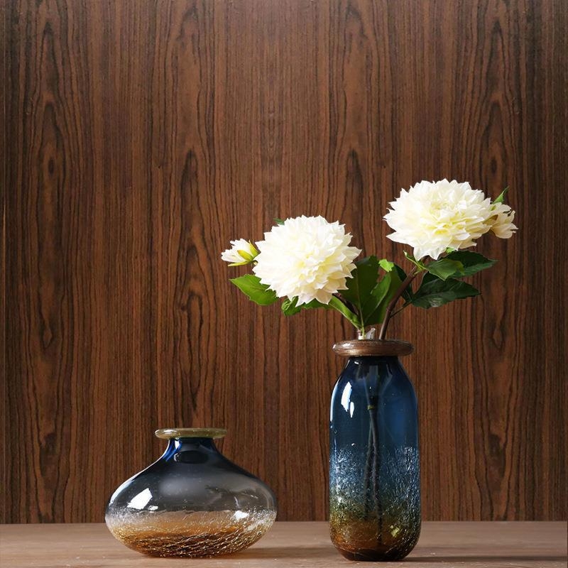 Tapet autocolant PVC cu aspect lemn pentru ușile de garderobă și mobilier – impermeabil, rezistent la mucegai, decor retro în stil neoclasic