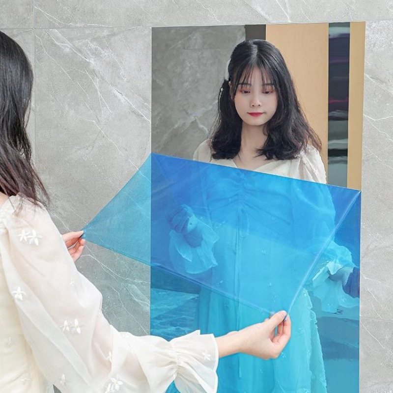 Καθρέφτης ολόσωμος με αυτοκόλλητη τοποθέτηση σε τοίχο – απλό και μοντέρνο στυλ, κατάλληλο για κοιτώνες, μπάνιο και σπίτι.