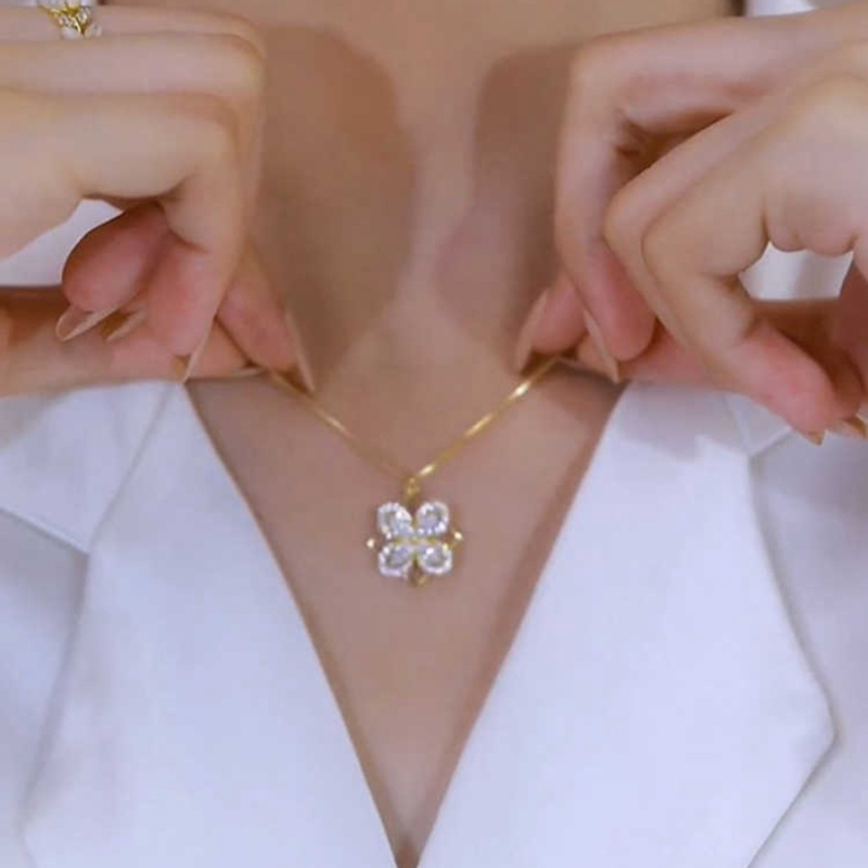 Colier cu floare de patru petale, design rotativ, lanț clavicular, din cupru cu zirconiu, montură cu pietre mixte, stil ușor de lux