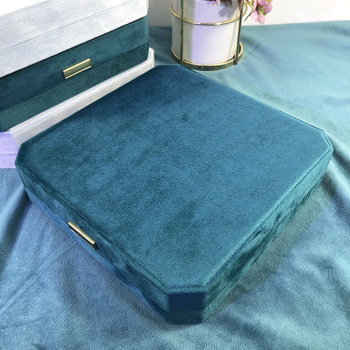 Nyolcszögletű gyöngy nyaklánc doboz — kompozit anyagok; ékszerszállítási csomagolás; kiskereskedelmi csomagolás