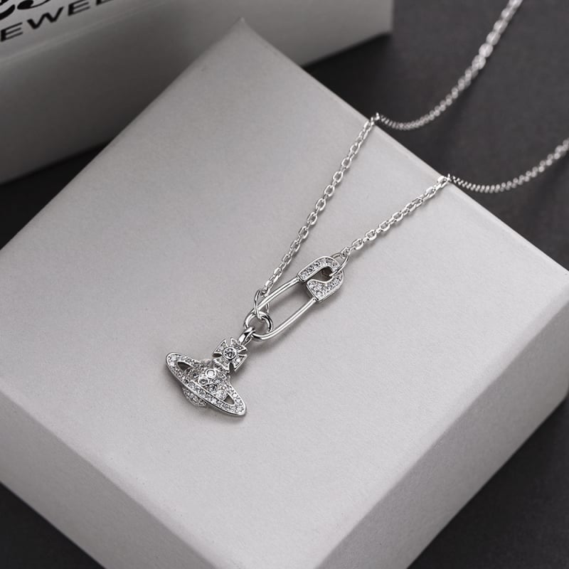 Nyaklánc papírklipsz medállal, S925 ezüst, kígyó lánc, gyémántbevágás, 2024 nyár