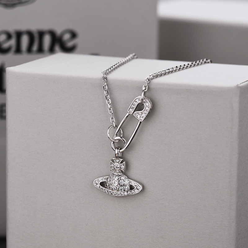 Nyaklánc papírklipsz medállal, S925 ezüst, kígyó lánc, gyémántbevágás, 2024 nyár