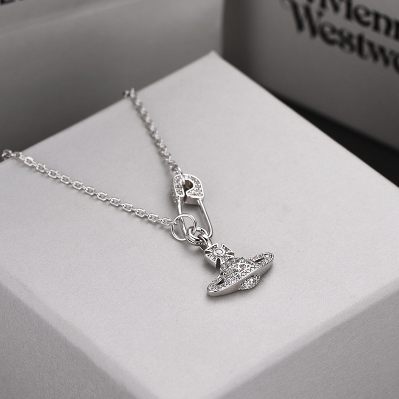 Nyaklánc papírklipsz medállal, S925 ezüst, kígyó lánc, gyémántbevágás, 2024 nyár