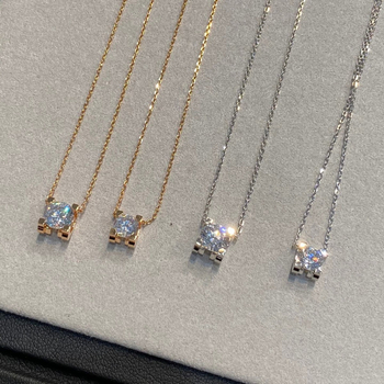 Colier din argint 925 cu pandantiv corn, placat cu aur 18K, diamant de 1 carat, montură cu patru brațe, lanț șarpe