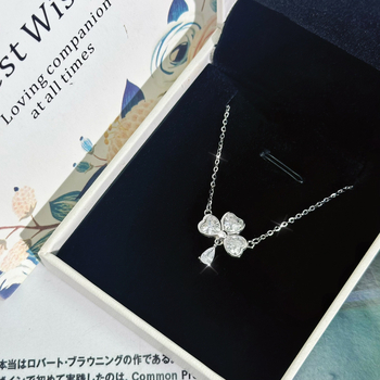 Colier din argint 925 cu pandantiv inimă-trifoi în formă de picătură de apă, lanț O, 41–50 cm