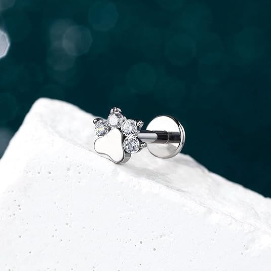 Lip-stud fülbevalók (G23 titán; sík hátsó rész; menet nélkül; kutya tappancs lenyomat; porc piercing)