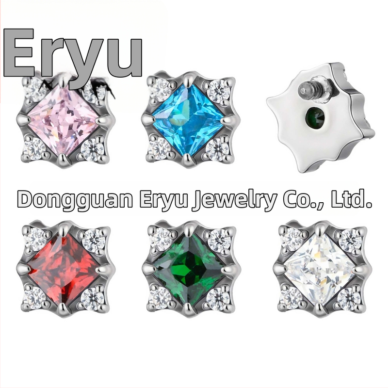 Titāna sakausējuma auskari ar zvaigznītes formu, cirkonu kristāli, pulēta virsma, F136 tīrība