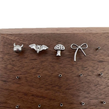 Bijuterii pentru piercing buze, aliaj de titan, seria asteroid, cristale zircon, placare electro, anodizabil