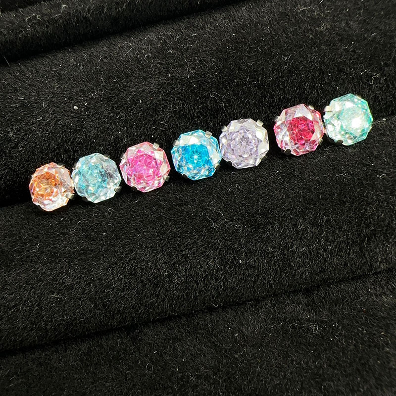 Fülcsont-szegecsek – titán ötvözet, elektroplakolás, uniszex, könnyed luxus stílus, cirkón kristályok