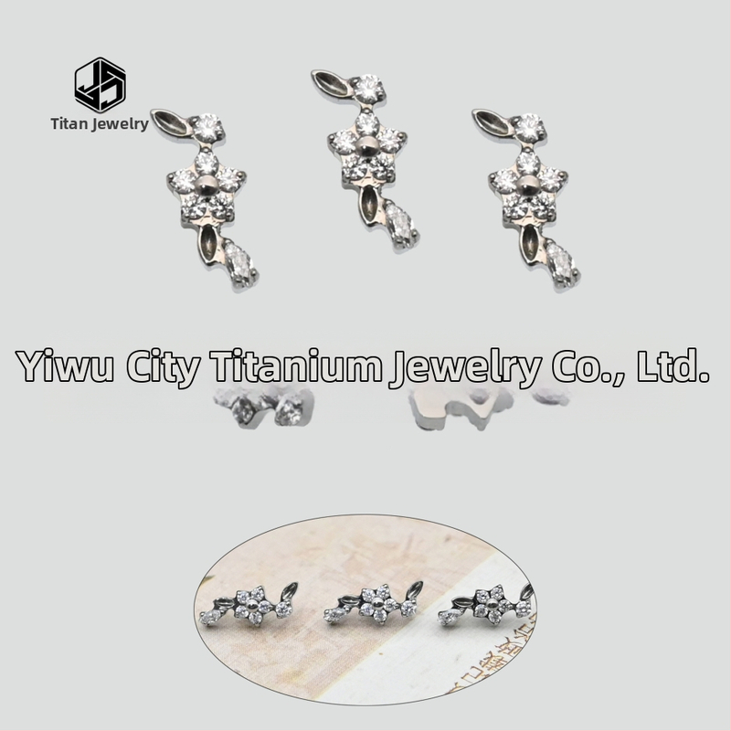 Auskari no implantētā titāna sakausējuma, zieda forma, diamenta apstrāde, vienas galvas dizains