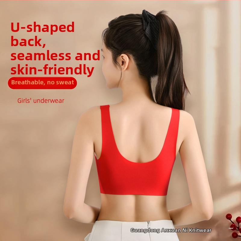 Sporta krūšturis bez šuvēm, viengabala dizains; trīsstūra kausi ar plānu liešanas putu pildījumu; fiksētas siksniņas; neilona audums.