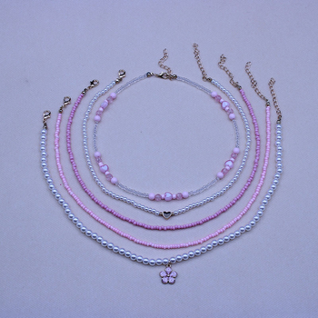 Ogrlica s privjeskom od smole u obliku srca, jednostavan dječji dizajn, lanac s kuglicama